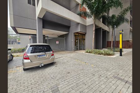 Studio para alugar com 32m², 1 quarto e 1 vaga Studio para alugar com 32m², 1 quarto e 1 vagaFachada e portaria