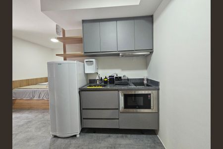 Studio para alugar com 32m², 1 quarto e 1 vaga Studio para alugar com 32m², 1 quarto e 1 vagaStudio