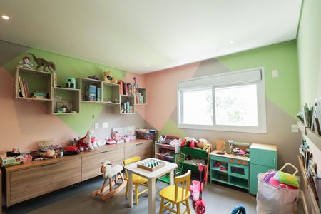 Apartamento à venda com 335m², 4 quartos e 6 vagas Apartamento à venda com 335m², 4 quartos e 6 vagasSuíte 4