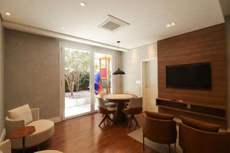 Apartamento à venda com 335m², 4 quartos e 6 vagas Apartamento à venda com 335m², 4 quartos e 6 vagasSalão de Jogos