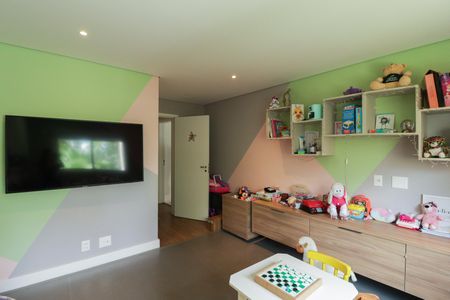 Apartamento à venda com 335m², 4 quartos e 6 vagas Apartamento à venda com 335m², 4 quartos e 6 vagasSuíte 4