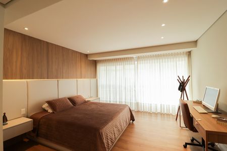 Apartamento à venda com 335m², 4 quartos e 6 vagas Apartamento à venda com 335m², 4 quartos e 6 vagasSuíte 3