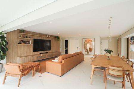 Apartamento à venda com 335m², 4 quartos e 6 vagas Apartamento à venda com 335m², 4 quartos e 6 vagasSala