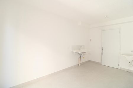 Sala de apartamento para alugar com 2 quartos, 35m² em Socorro, São Paulo