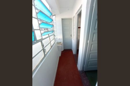Apartamento à venda com 70m², 2 quartos e sem vagaÁrea externa