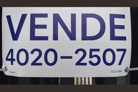 Apartamento à venda com 27m², 1 quarto e sem vaga Apartamento à venda com 27m², 1 quarto e sem vagaPlaquinha CCLO-824