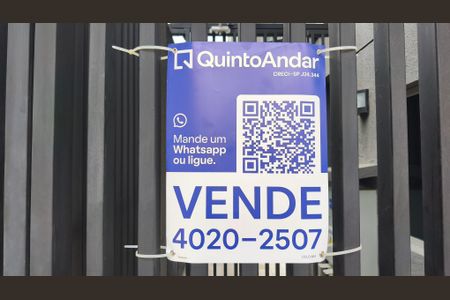 Apartamento à venda com 27m², 1 quarto e sem vaga Apartamento à venda com 27m², 1 quarto e sem vagaPlaquinha