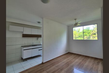 Sala  de apartamento à venda com 2 quartos, 52m² em Vargem Pequena, Rio de Janeiro