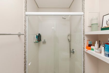 Apartamento para alugar com 43m², 1 quarto e 1 vaga Apartamento para alugar com 43m², 1 quarto e 1 vagaBanheiro da Suíte