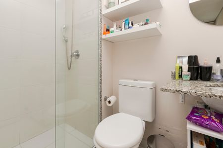 Apartamento para alugar com 43m², 1 quarto e 1 vaga Apartamento para alugar com 43m², 1 quarto e 1 vagaBanheiro da Suíte