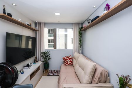 Sala de apartamento para alugar com 2 quartos, 45m² em Vila Cristalia, São Paulo