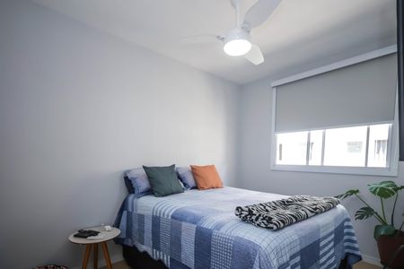 Quarto 1 de apartamento para alugar com 2 quartos, 45m² em Vila Cristalia, São Paulo