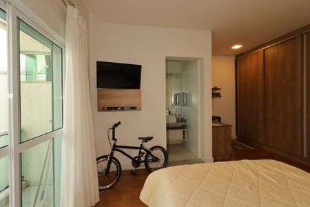Casa à venda com 184m², 3 quartos e 4 vagasSuíte 1