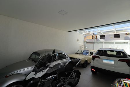 Casa à venda com 184m², 3 quartos e 4 vagasGaragem