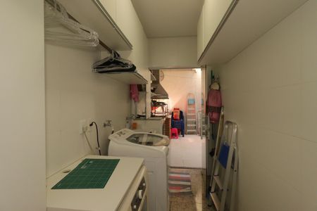 Casa à venda com 184m², 3 quartos e 4 vagasÁrea de Serviço