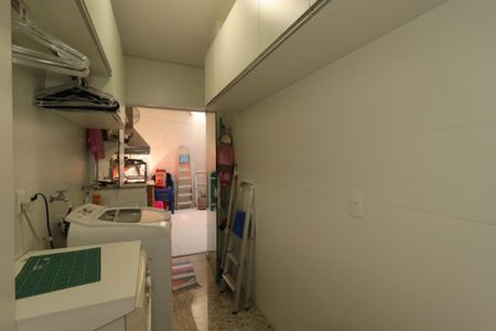 Casa à venda com 184m², 3 quartos e 4 vagasÁrea de Serviço