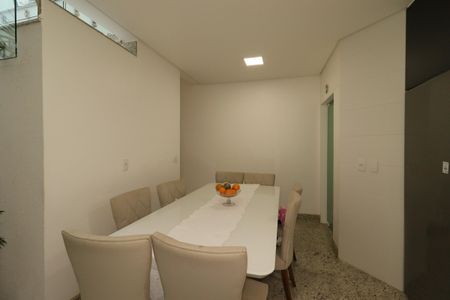 Casa à venda com 184m², 3 quartos e 4 vagasSala de Jantar