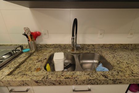 Casa à venda com 184m², 3 quartos e 4 vagasCozinha - Pia