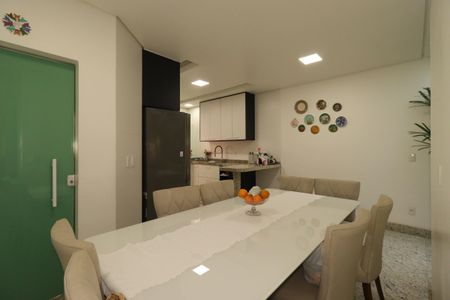 Casa à venda com 184m², 3 quartos e 4 vagasSala de Jantar