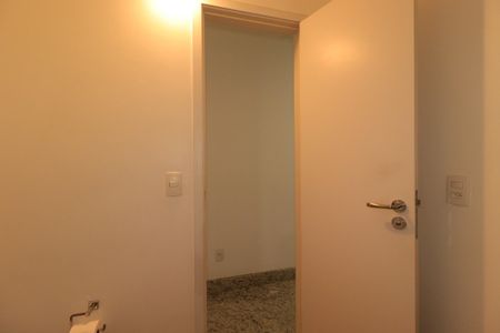 Casa à venda com 184m², 3 quartos e 4 vagasLavabo