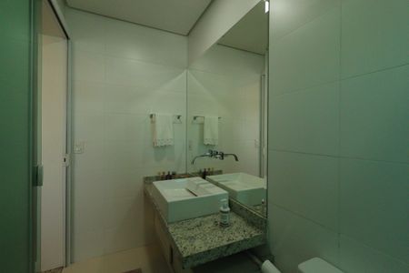 Casa à venda com 184m², 3 quartos e 4 vagasBanheiro da Suíte 3