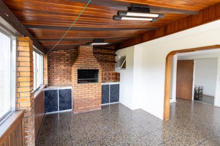 Apartamento à venda com 132m², 2 quartos e 1 vaga Apartamento à venda com 132m², 2 quartos e 1 vagaChurrasqueira