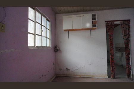 Sala  de casa para alugar com 3 quartos, 67m² em Vila Nova, Porto Alegre