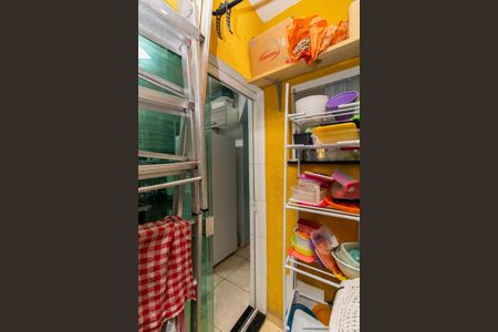 Casa de condomínio à venda com 65m², 2 quartos e 1 vaga Casa de condomínio à venda com 65m², 2 quartos e 1 vagaÁrea de Serviço