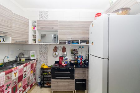 Casa de condomínio à venda com 65m², 2 quartos e 1 vaga Casa de condomínio à venda com 65m², 2 quartos e 1 vagaCozinha