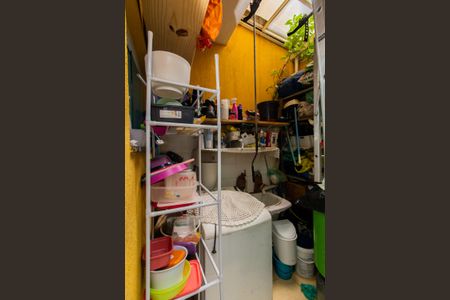 Casa de condomínio à venda com 65m², 2 quartos e 1 vaga Casa de condomínio à venda com 65m², 2 quartos e 1 vagaÁrea de Serviço