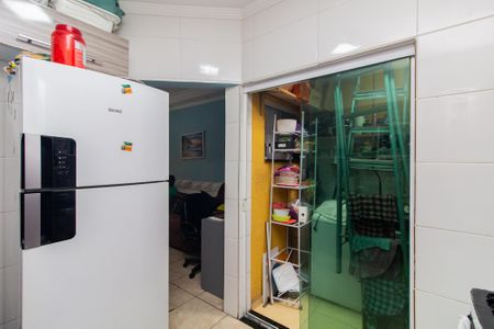 Casa de condomínio à venda com 65m², 2 quartos e 1 vaga Casa de condomínio à venda com 65m², 2 quartos e 1 vagaCozinha