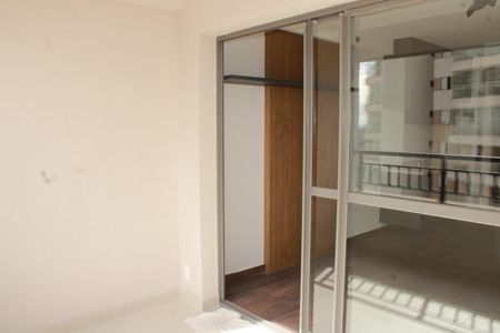 Apartamento para alugar com 26m², 1 quarto e sem vagaVaranda
