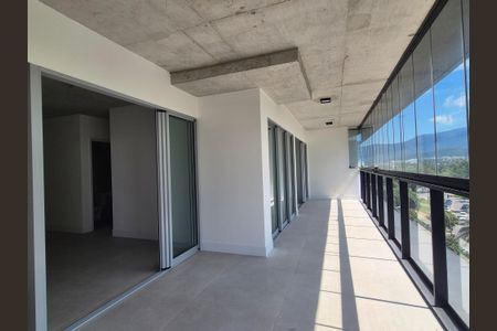 Apartamento para alugar com 83m², 2 quartos e 1 vaga Apartamento para alugar com 83m², 2 quartos e 1 vagaVaranda