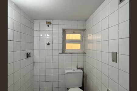 Casa para alugar com 50m², 2 quartos e sem vaga Casa para alugar com 50m², 2 quartos e sem vagaBanheiro 1