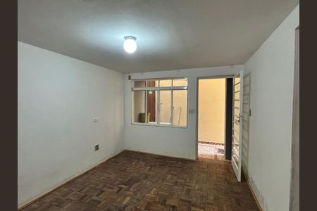 Sala de casa para alugar com 2 quartos, 50m² em Vila da Saúde, São Paulo