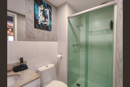 Apartamento à venda com 72m², 2 quartos e 1 vagaBanheiro Corredor