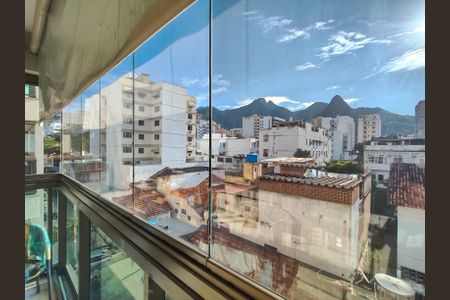 Vista da Sala de apartamento à venda com 2 quartos, 72m² em Grajaú, Rio de Janeiro