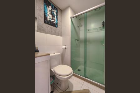 Apartamento à venda com 72m², 2 quartos e 1 vagaBanheiro Corredor