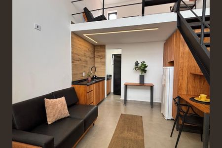 Sala/Cozinha de apartamento para alugar com 1 quarto, 55m² em Mirandópolis, São Paulo