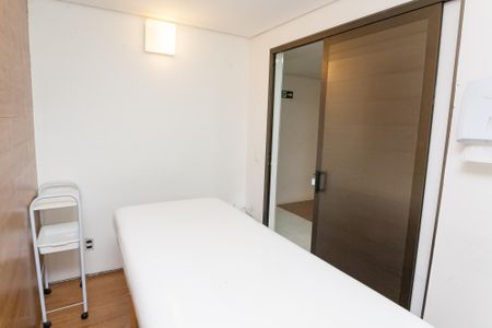 Apartamento à venda com 270m², 4 quartos e 4 vagas Apartamento à venda com 270m², 4 quartos e 4 vagassala de massagen