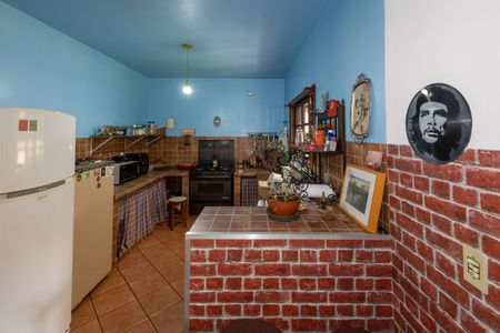 Casa à venda com 195m², 3 quartos e 2 vagas Casa à venda com 195m², 3 quartos e 2 vagasCozinha