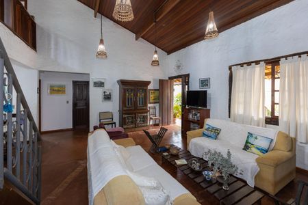 Sala com Lareira de casa à venda com 3 quartos, 350m² em Jardim Canada, Nova Lima