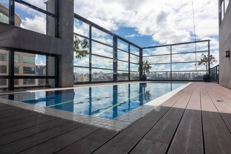 Apartamento à venda com 50m², 1 quarto e 1 vaga Apartamento à venda com 50m², 1 quarto e 1 vagaÁrea comum - Piscina