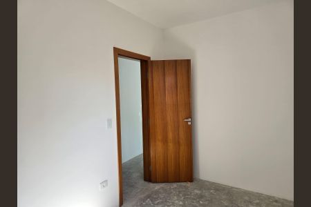 Casa à venda com 160m², 3 quartos e 2 vagasSuíte 03