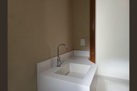 Casa à venda com 160m², 3 quartos e 2 vagasLavabo 