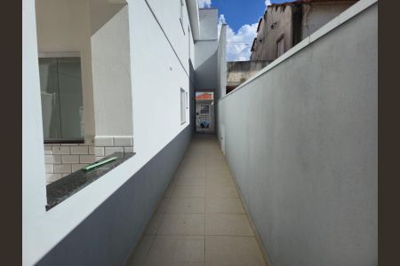 Casa à venda com 160m², 3 quartos e 2 vagasCorredor 