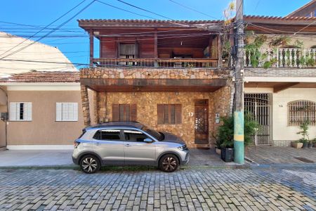 Casa à venda com 400m², 4 quartos e 1 vagaFachada