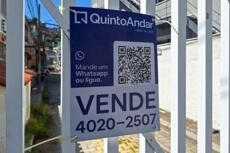 Casa à venda com 400m², 4 quartos e 1 vagaplaca