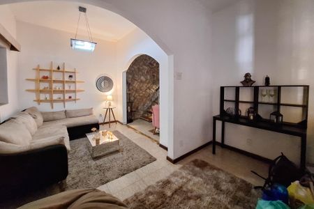 Sala de casa à venda com 4 quartos, 400m² em Ponta Dareia, Niterói