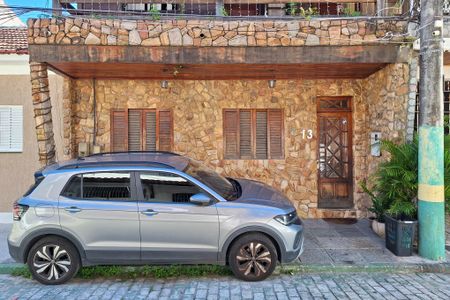 Casa à venda com 400m², 4 quartos e 1 vagaFachada